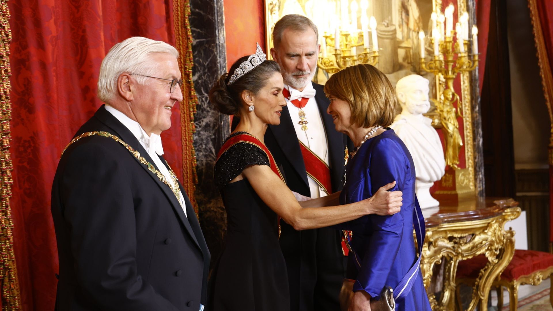 Los reyes y el presidente alemán junto a su mujer este pasado miércoles
