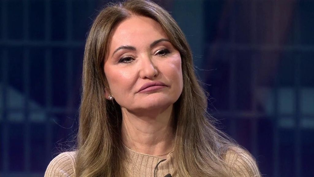 Carolina Perles, exmujer de Ábalos, cree que el exministro siempre fue "leal" al PSOE: "Creo que lo han usado como cabeza de turco"