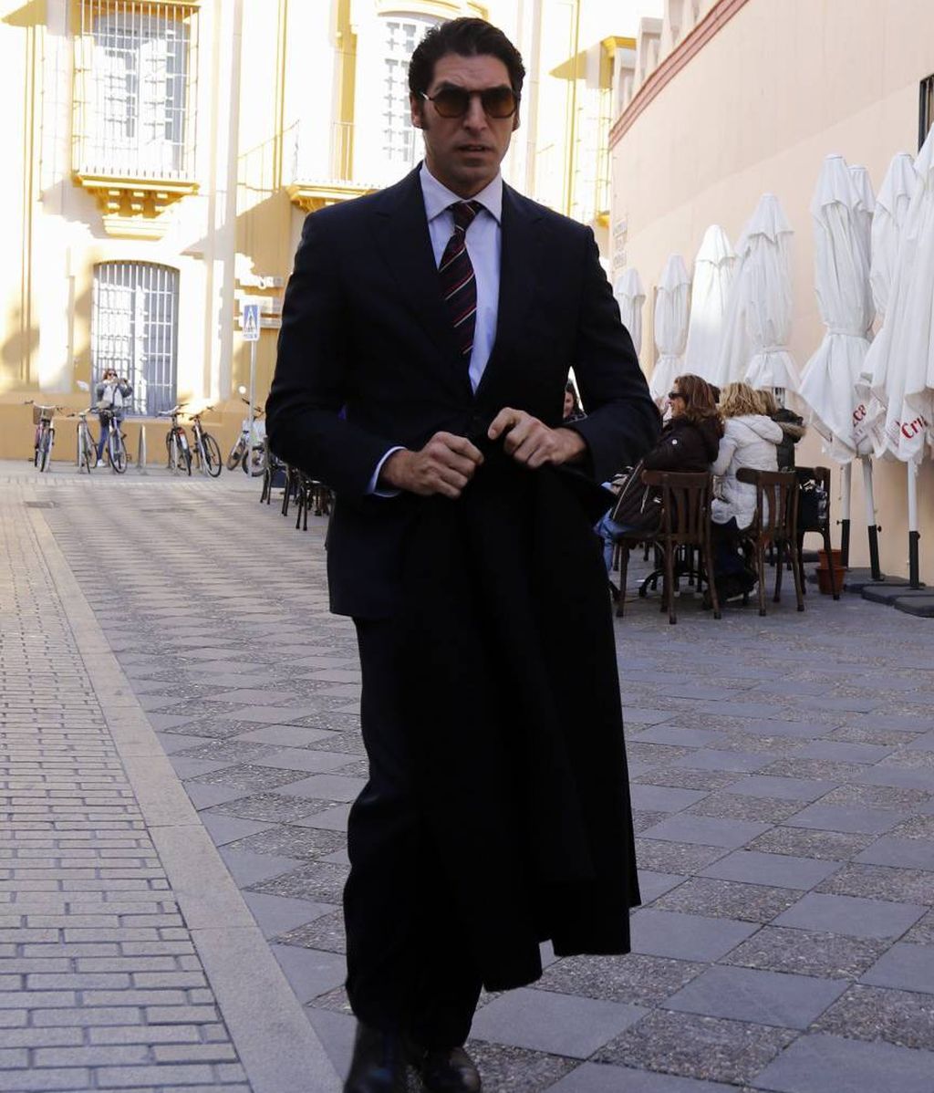 Cayetano, en el bautizo de Nicolás, el hijo de Lourdes Montes y Fran Rivera