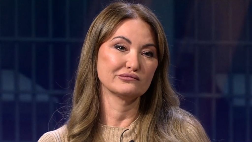 Carolina Perles se derrumba al confesar el duro momento en el que sus hijos se enteraron del ingreso en prisión de Ábalos: "X"