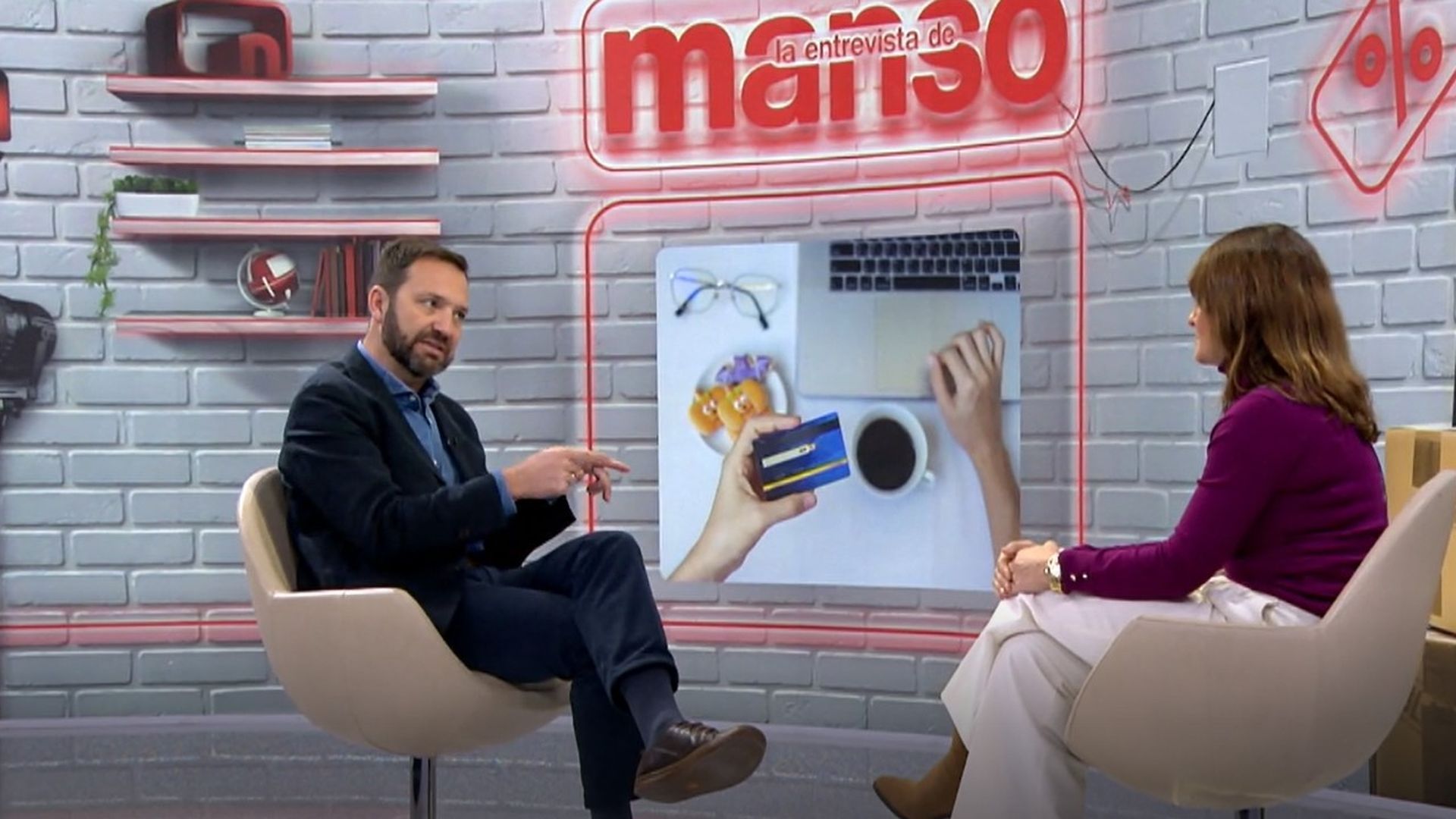 La psiquiatra Marisol Roncero, sobre el Black Friday: “En los adictos a las compras, la felicidad se desvanece al abrir la caja del envío” La psiquiatra Marisol Roncero, sobre el Black Friday: “En los adictos a las compras, la felicidad se desvanece al abrir la caja del envío”