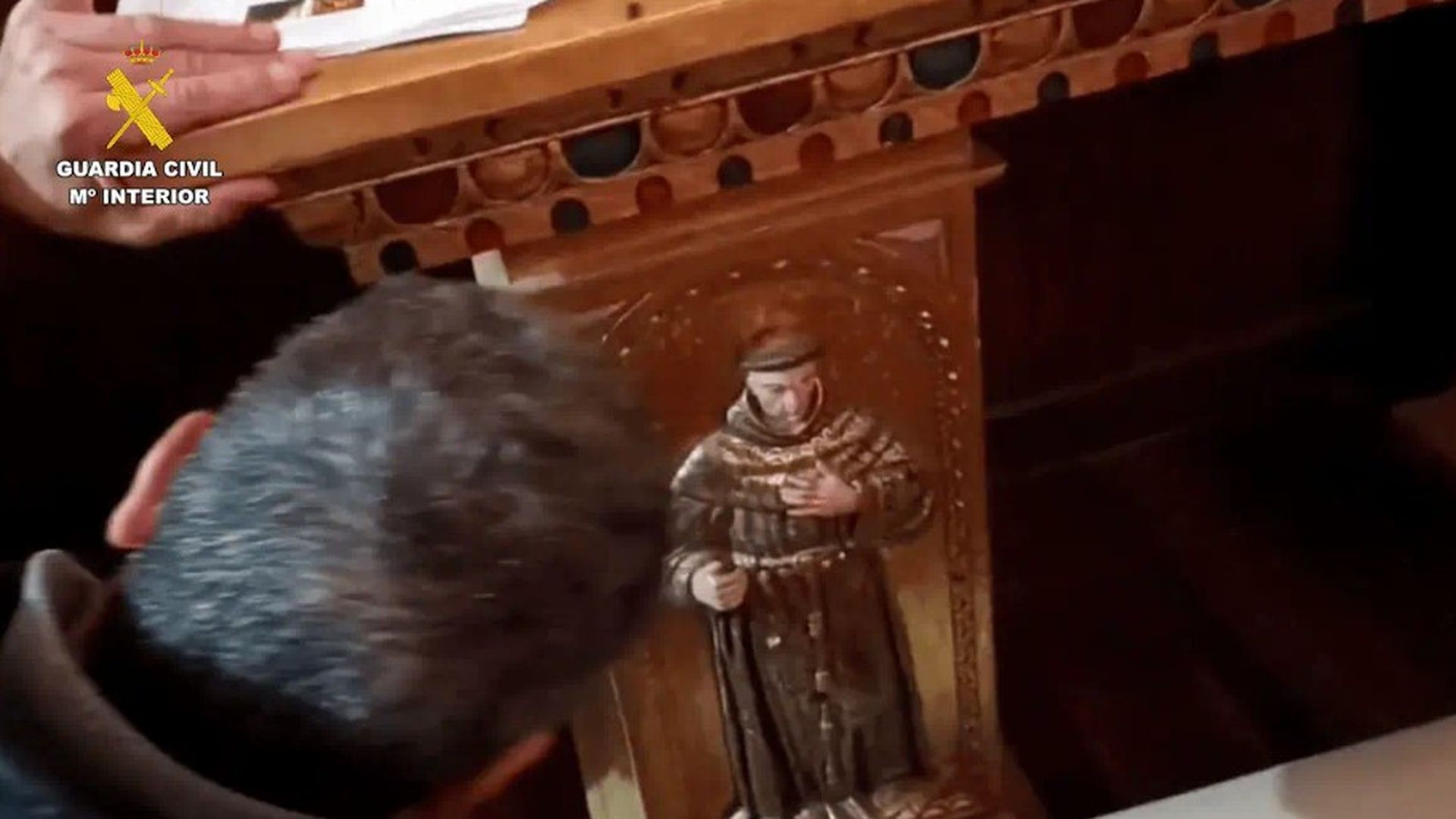 Una de las piezas que la Guardia Civil ha encontrado tras ser vendida por internet