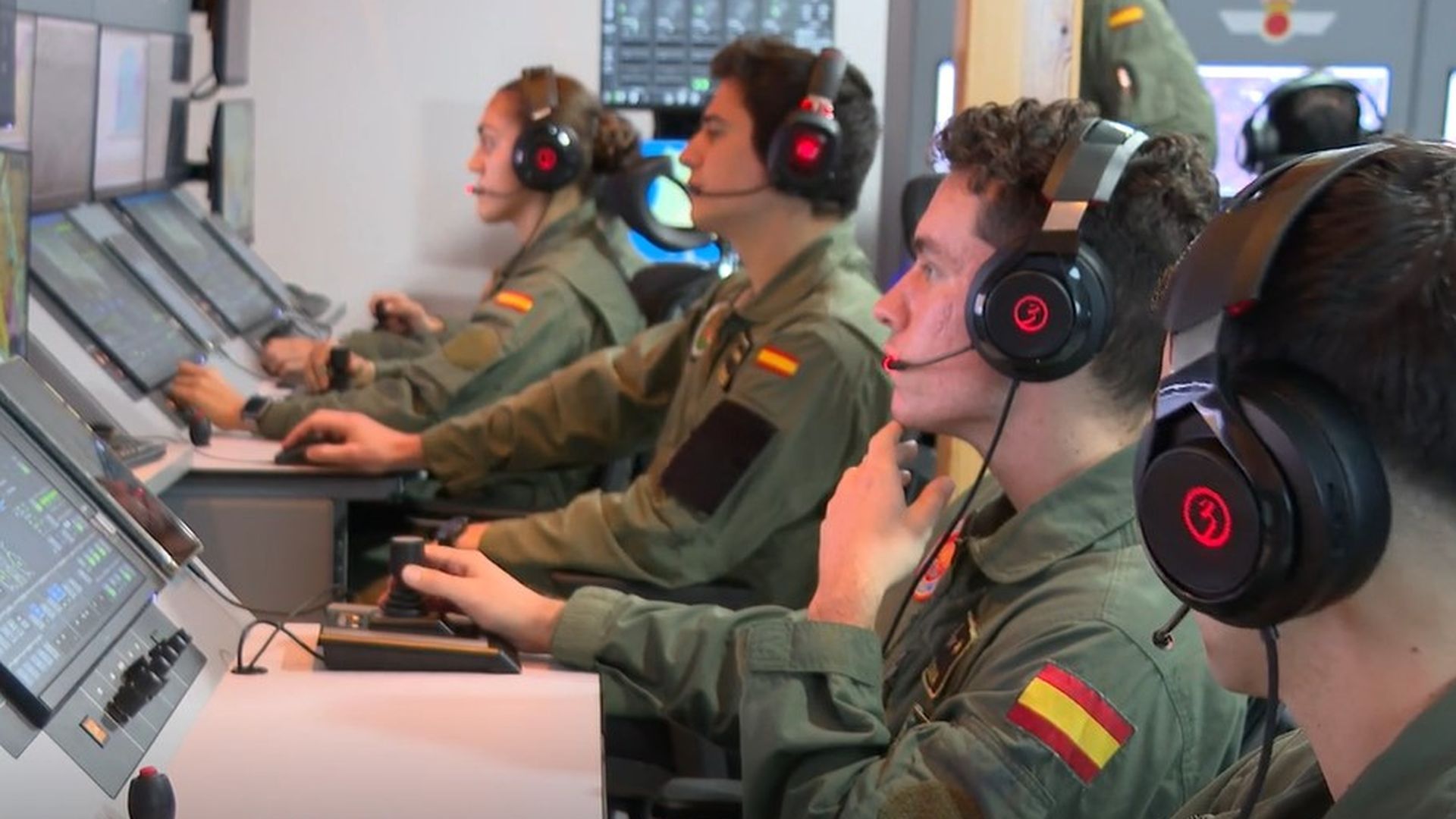 España refuerza su apuesta por los sistemas aéreos no tripulados con la formación de 500 nuevos pilotos en Matacán, Salamanca