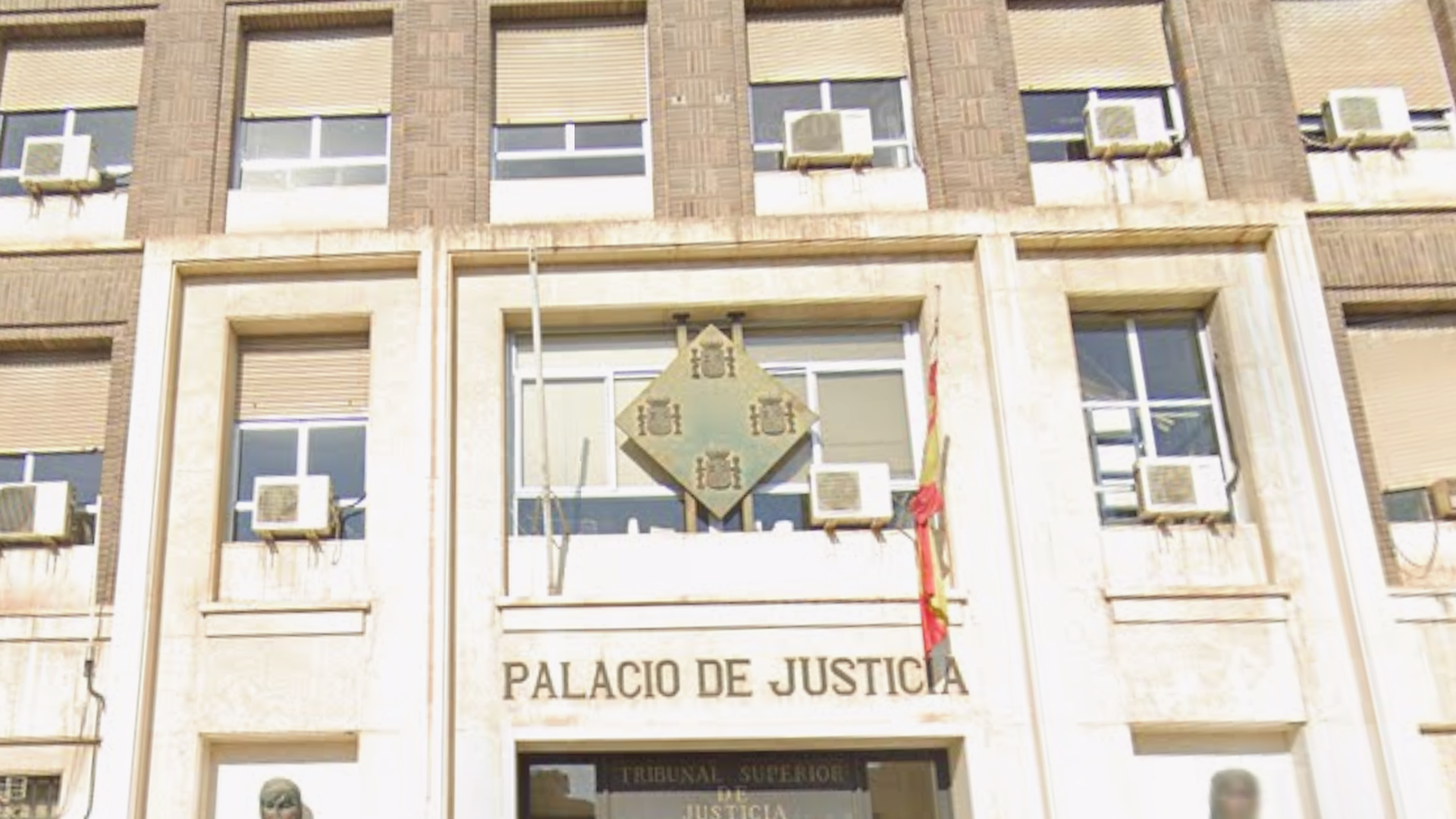 Extinguen la pensión compensatoria de 2.000 euros a su exmujer tras revelar un detective que vivía con otra pareja