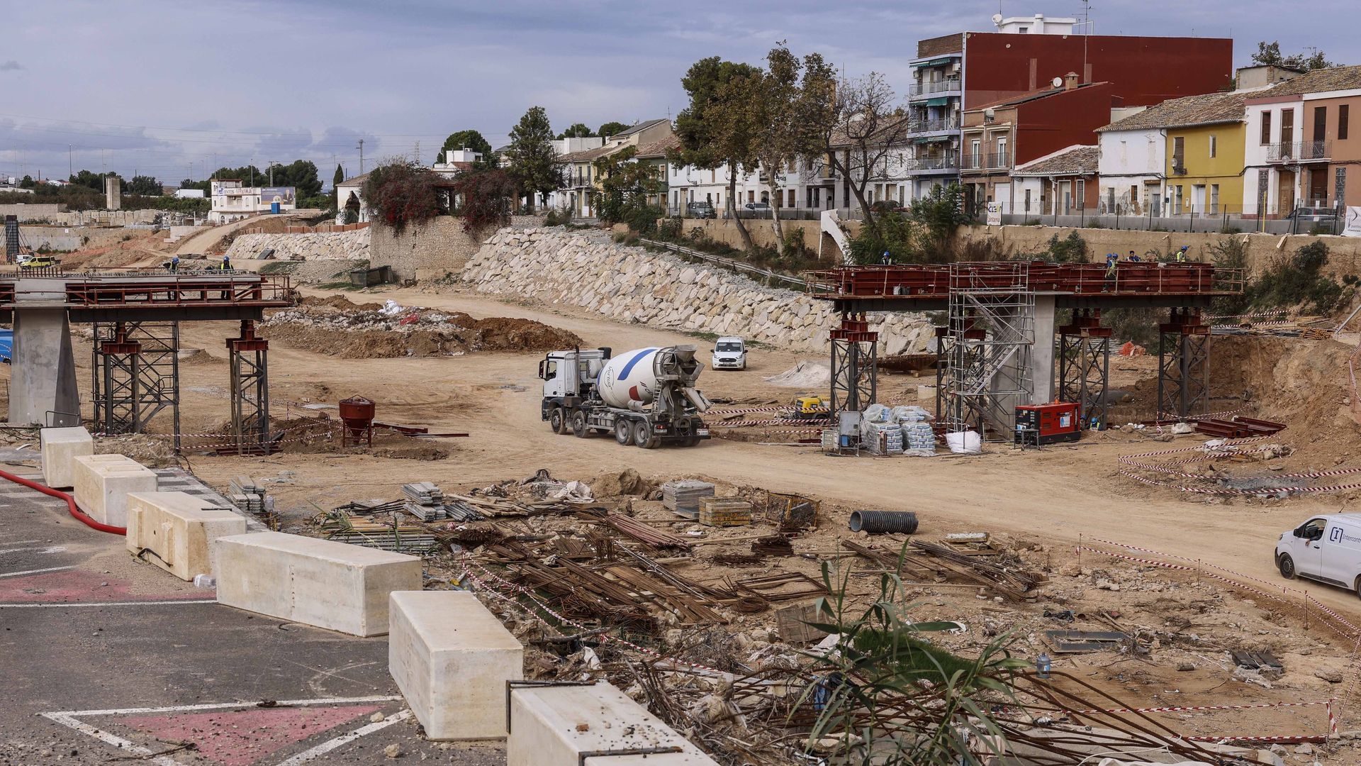 Labores de reconstrucción tras la dana en Picaña, Valencia