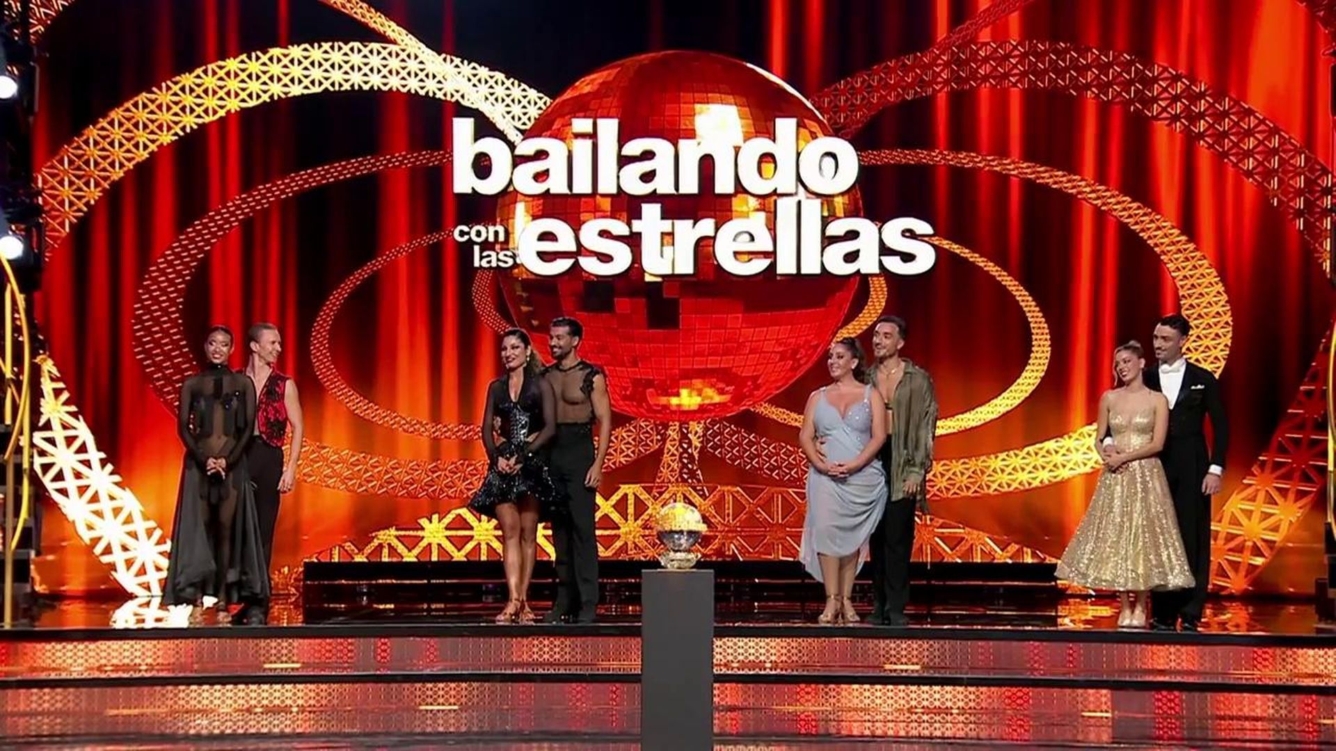 Bailando