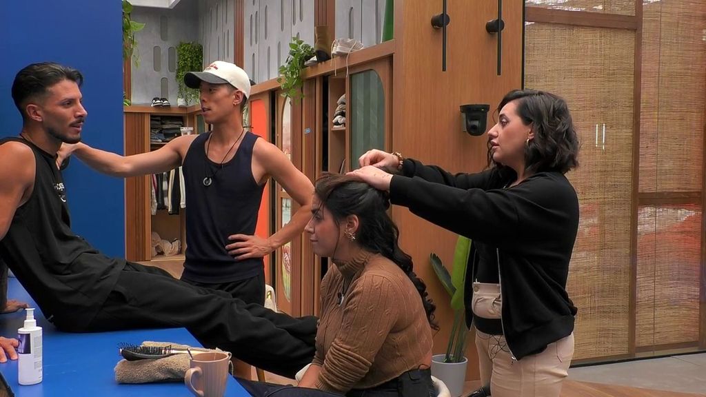 Rocío, dolida con Cristian por haberse distanciado de ella en la casa de 'Gran Hermano 20': "No estás igual conmigo" Gran Hermano GH 20 Top Vídeos 225