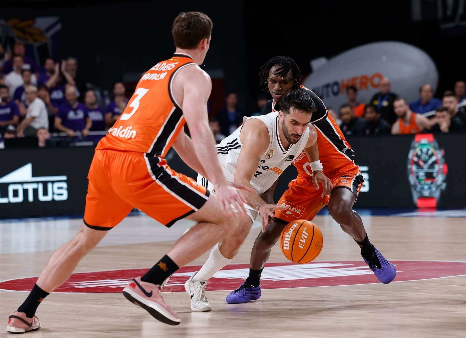  Valencia Basket quiere alargar la Final y su historia en la Fonteta en el 3º partido ante el Real Madrid