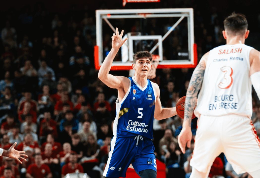 Regreso del Valencia Basket a la Liga Endesa visitando la cancha del Baskonia