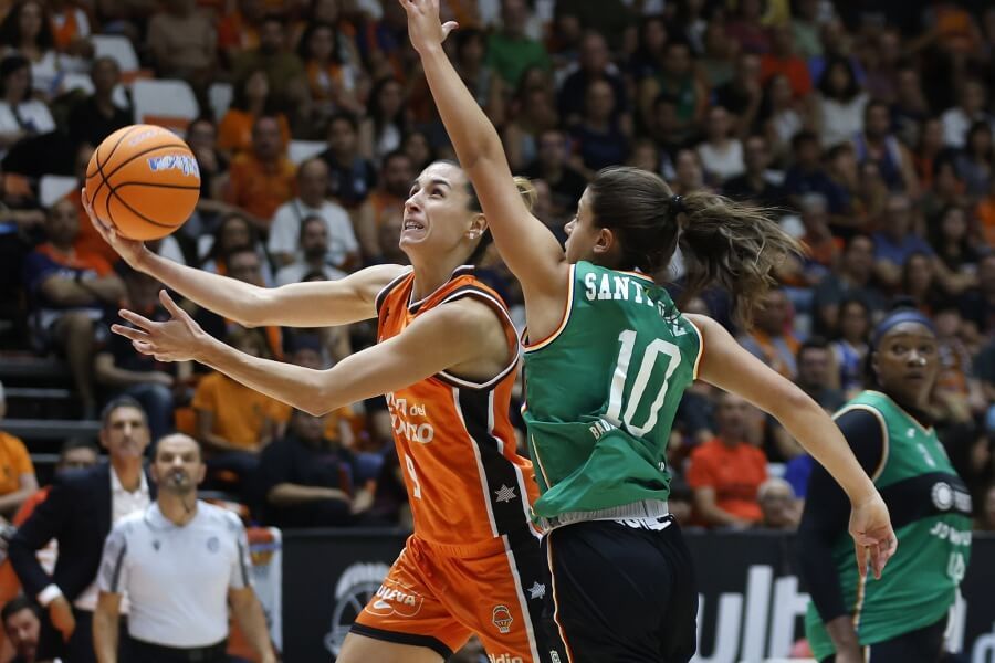 valencia_basket_culmina_la_fiesta_en_la_fonteta_con_victoria_81_68.jpg