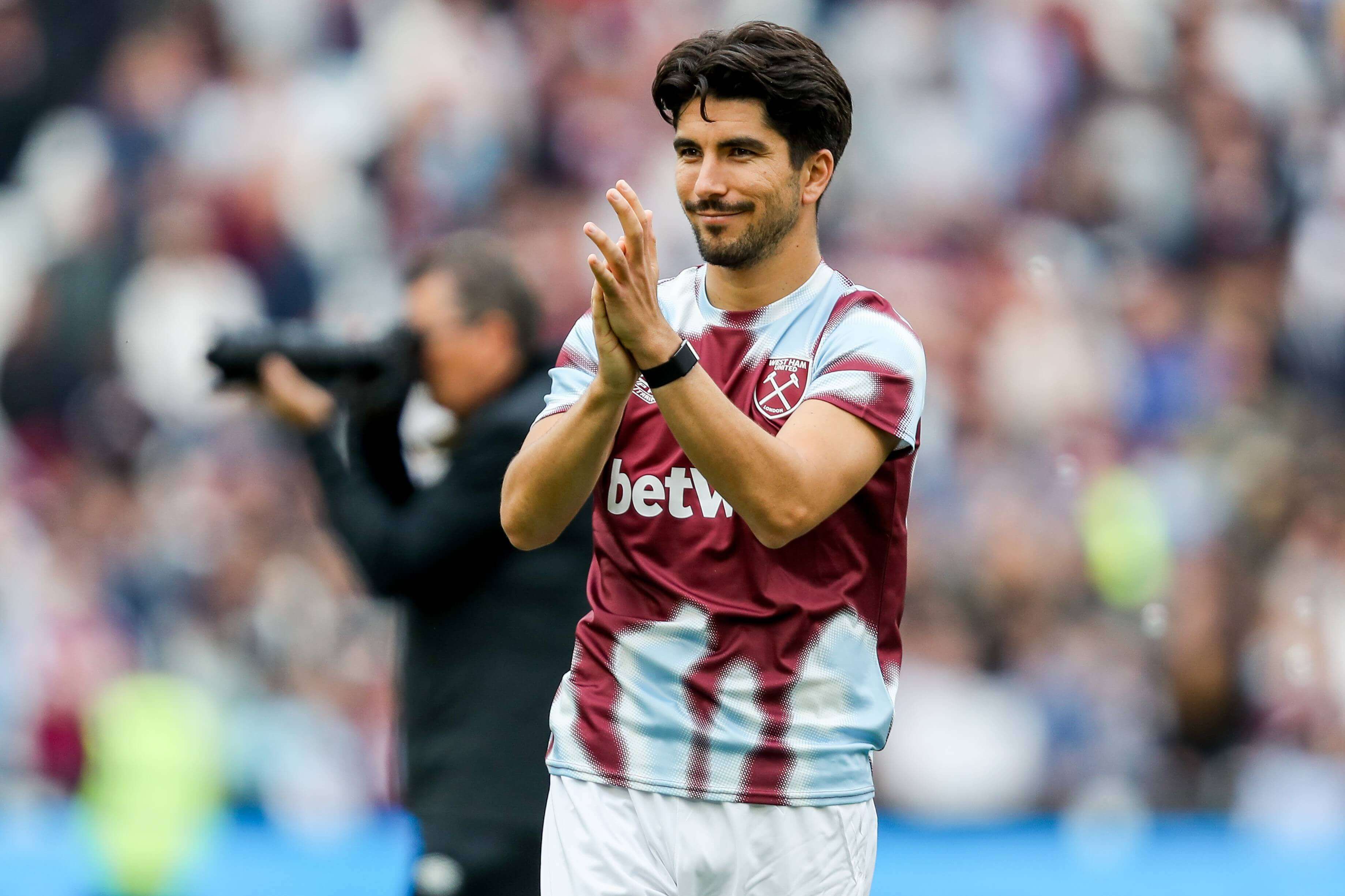  Carlos Soler, durante un partido con el West Ham.