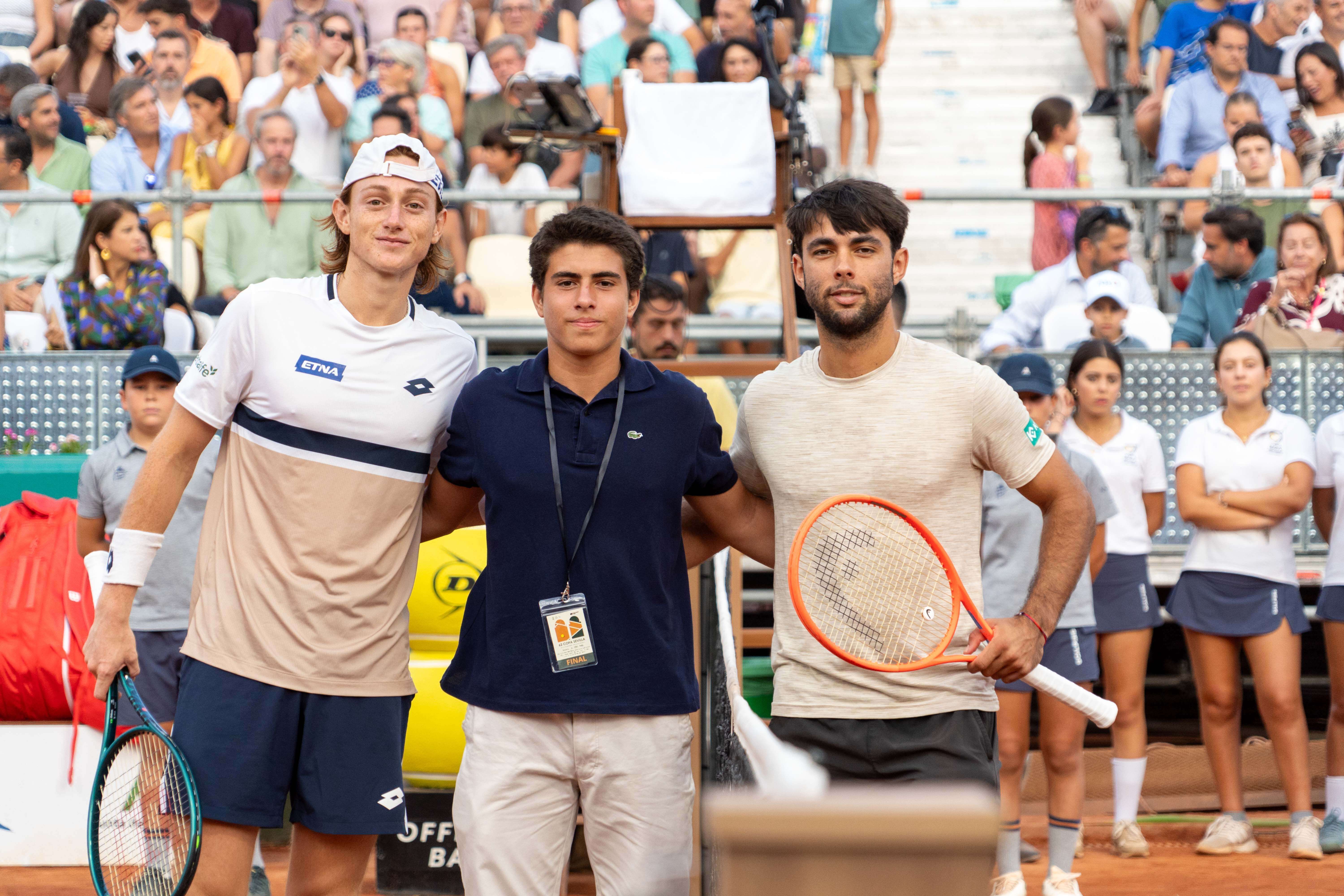  Foto inicial antes de la final de la LXII edición de la Copa Sevilla de tenis.