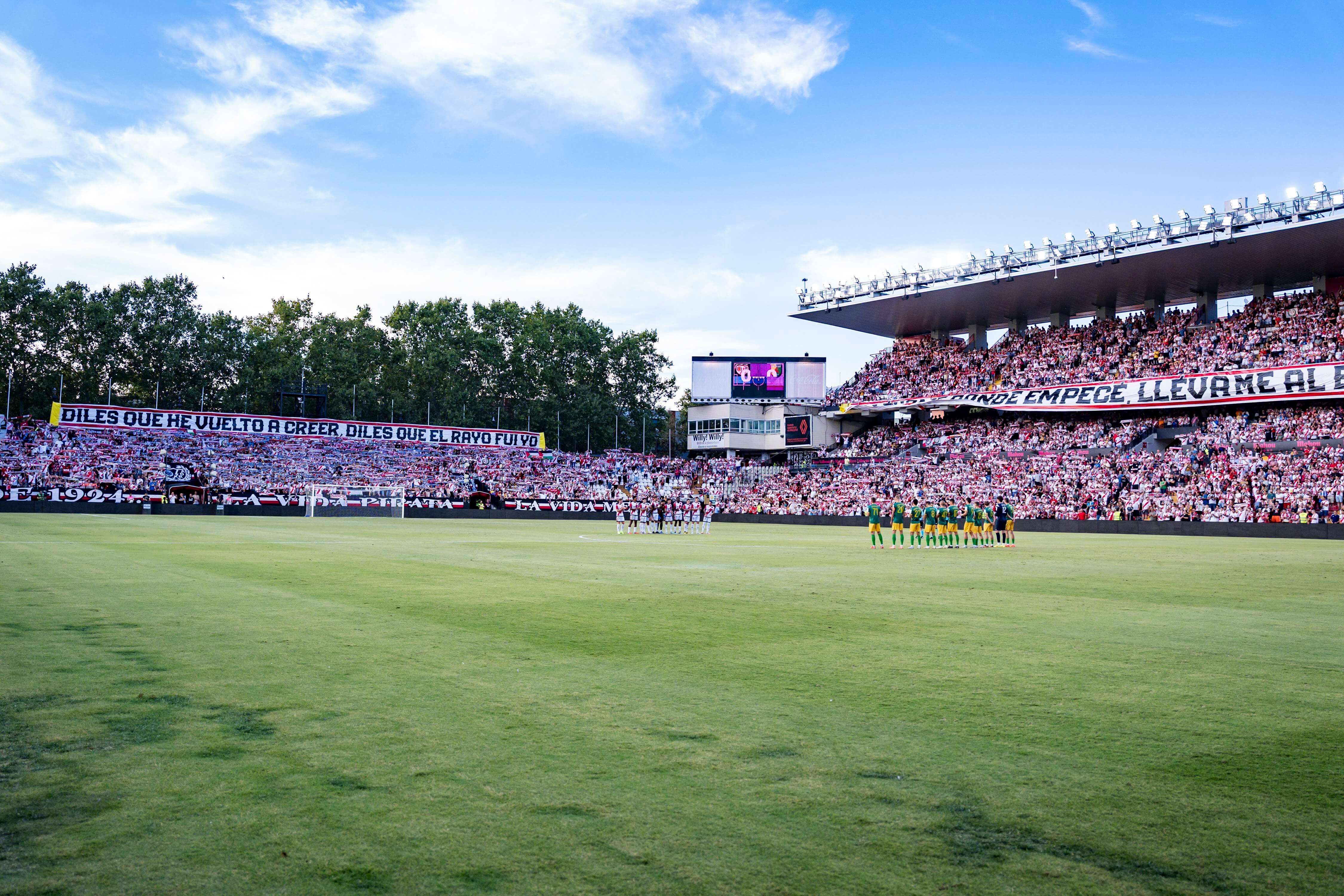  Conference League en Vallecas (Cordon Press)