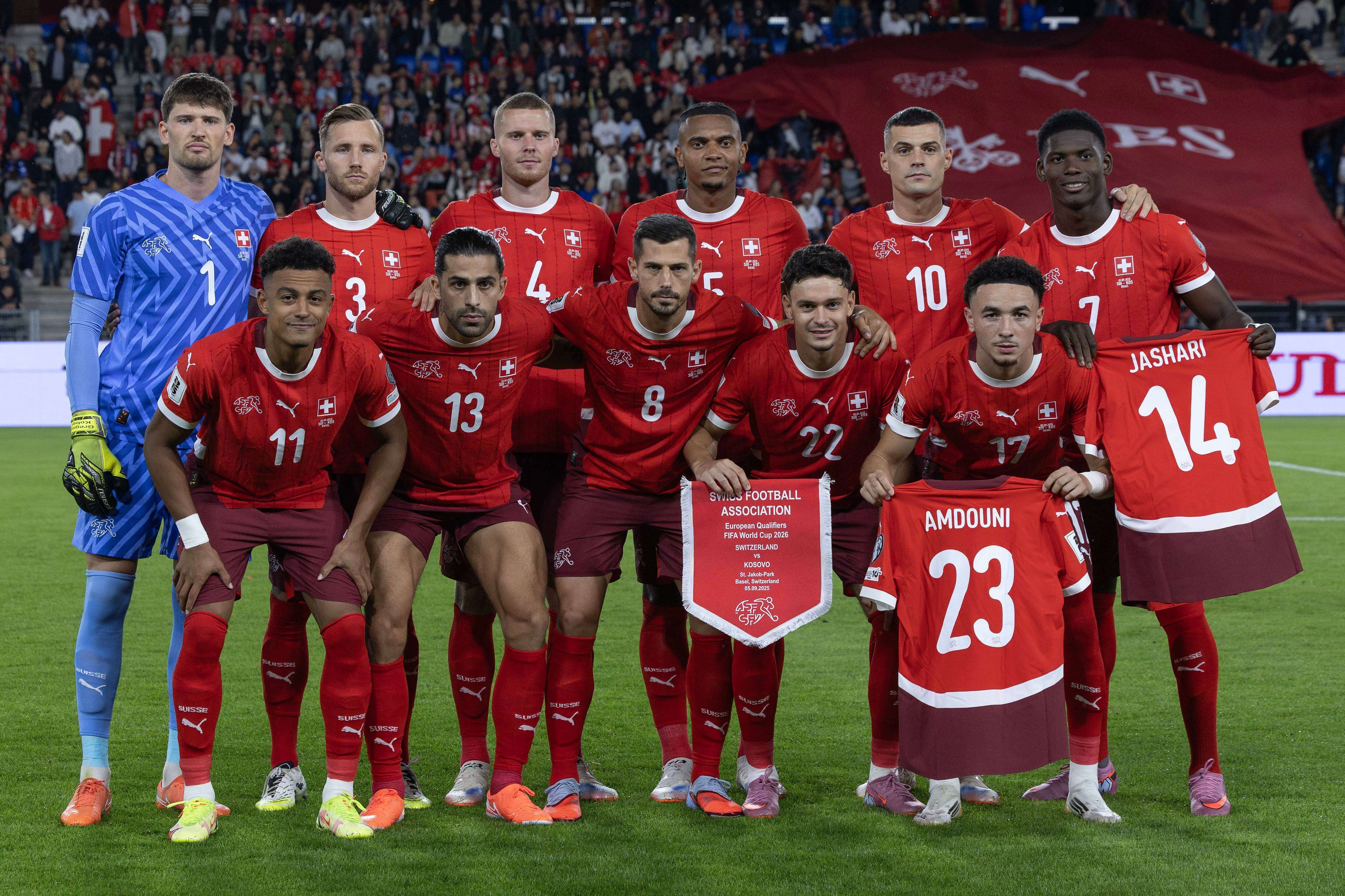  Rubén Vargas, en el once de Suiza ante Kosovo.
