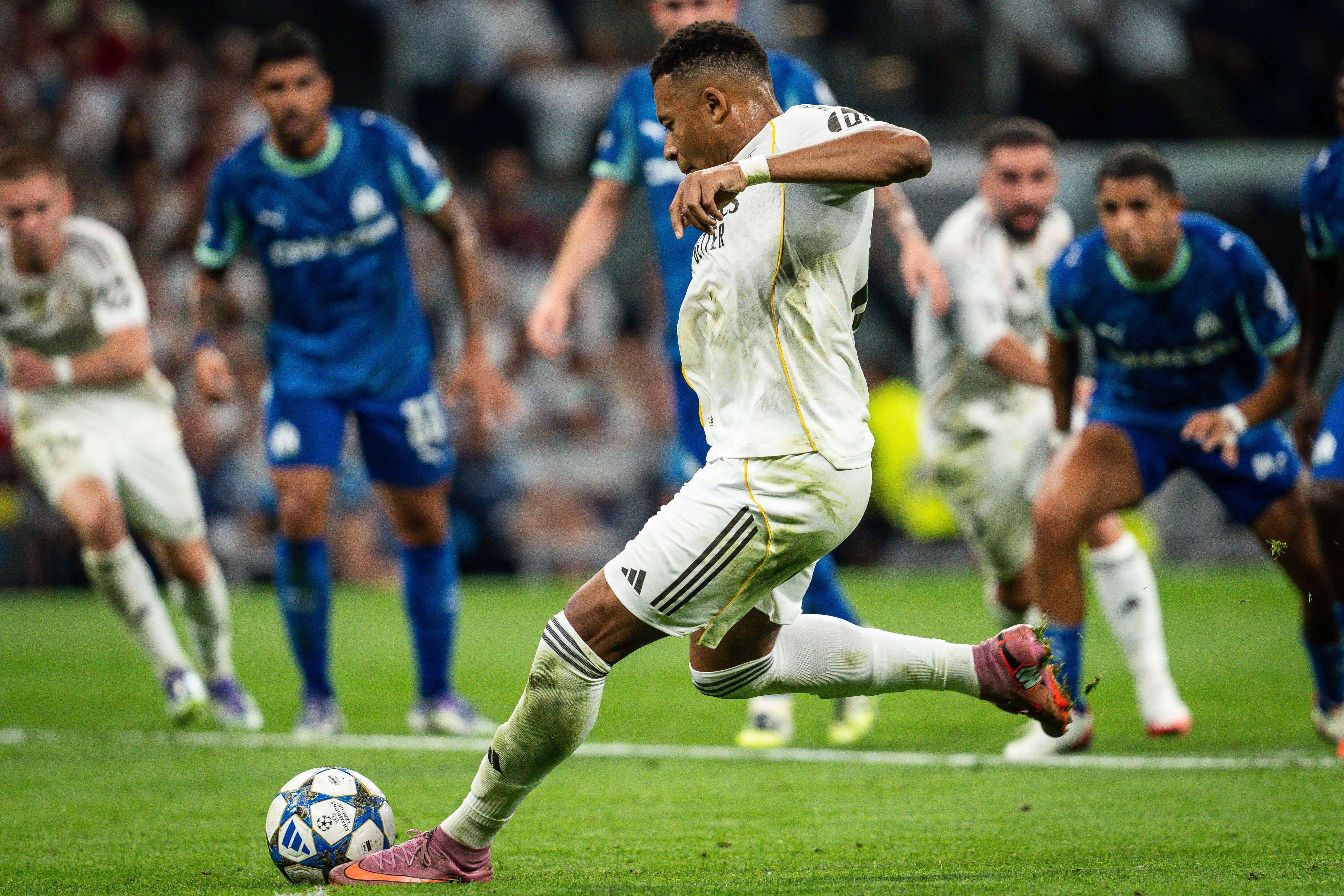 Mbappé en el momento del gol de penalti en Champions (Europa Press)