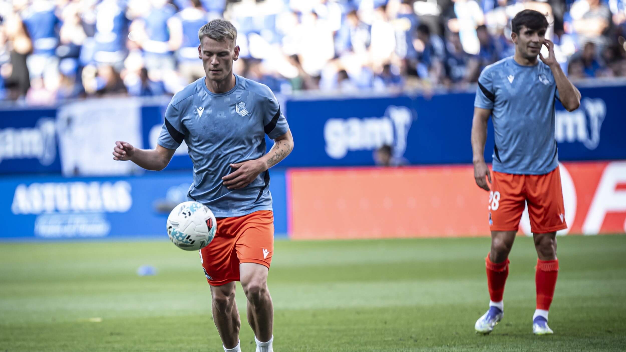 Orri Óskarsson, con la Real Sociedad.