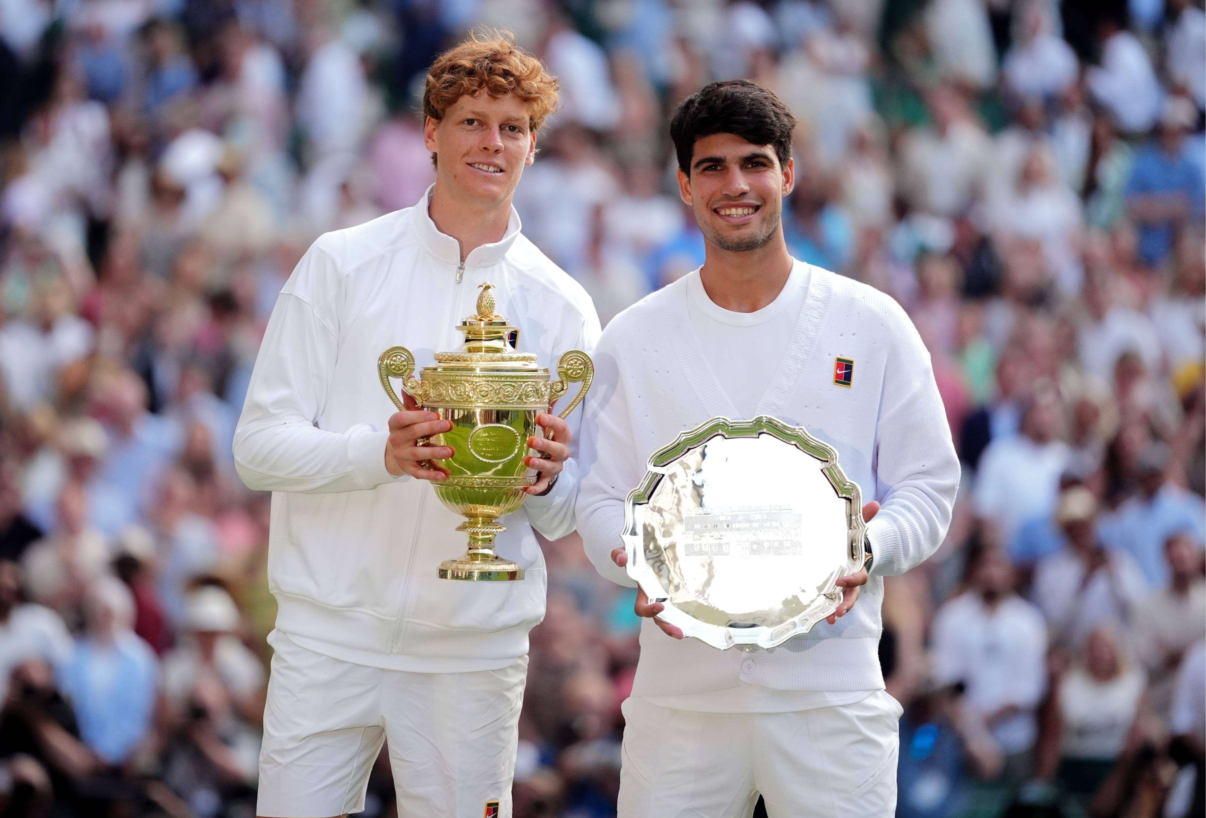 Jannik Sinner y Carlos Alcaraz en Wimbledon (Cordon Press)