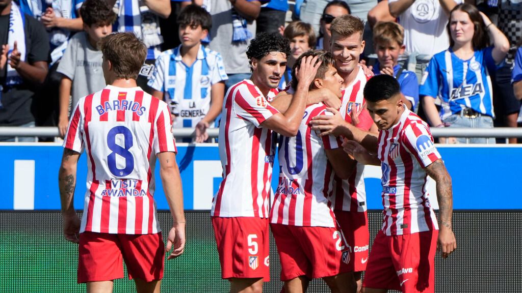 Los jugadores del Atlético de Madrid en Mendizorroza (Fuente: EFE)