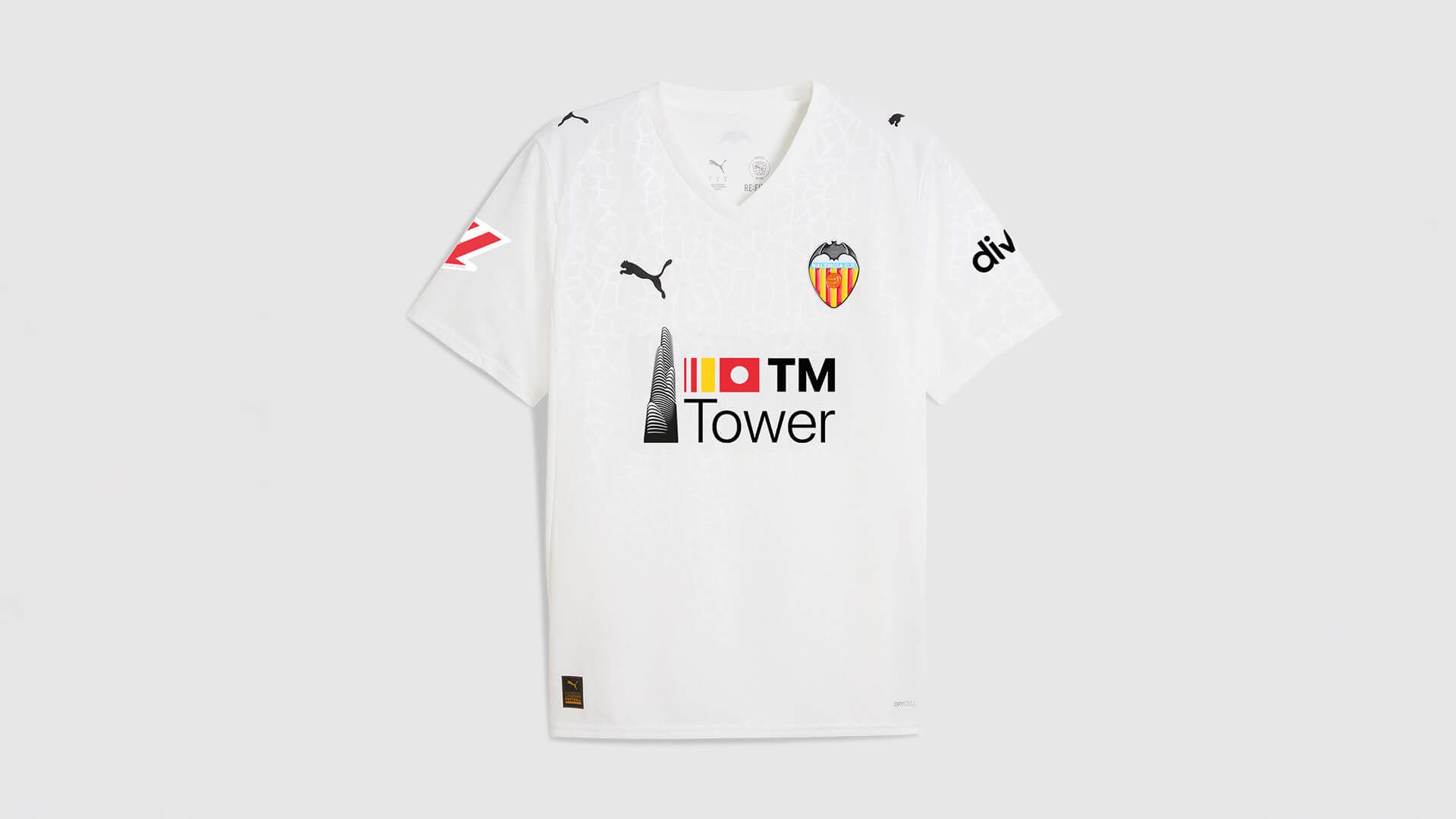 Camiseta especial del Valencia CF para el FC Barcelona y el Athletic Club
