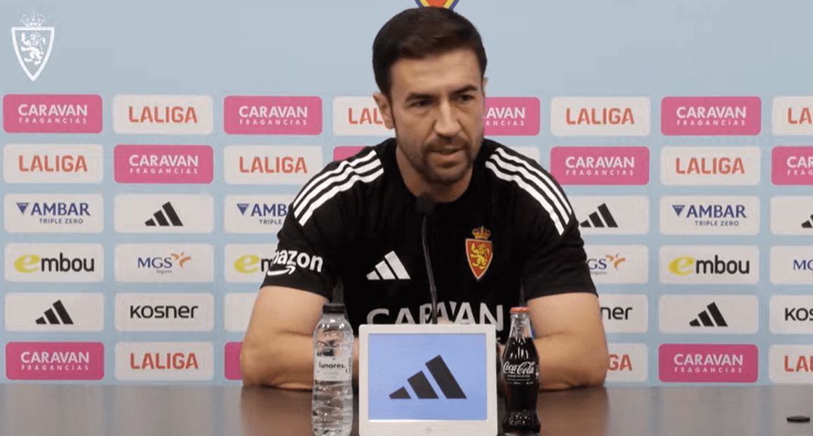  Gabi Fernández, en rueda de prensa del Real Zaragoza.