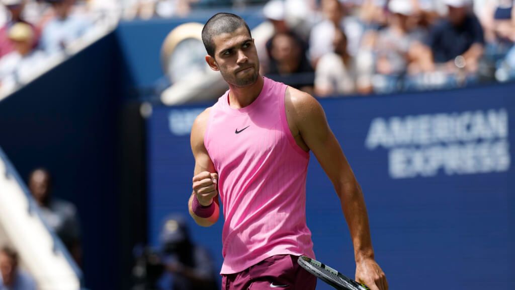  Carlos Alcaraz en el partido contra Darderi (Fuente: EFE)