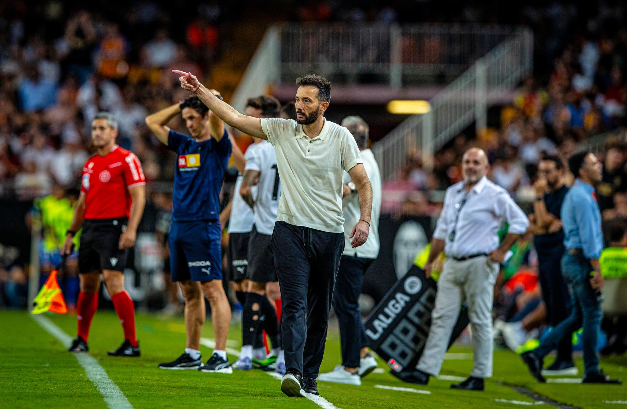  Carlos Corberán en Mestalla, el gran valor para Santi Cañizares