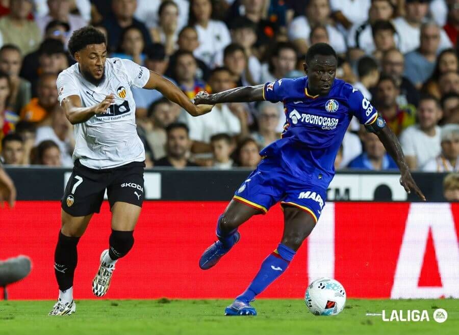 Danjuma ante el Getafe