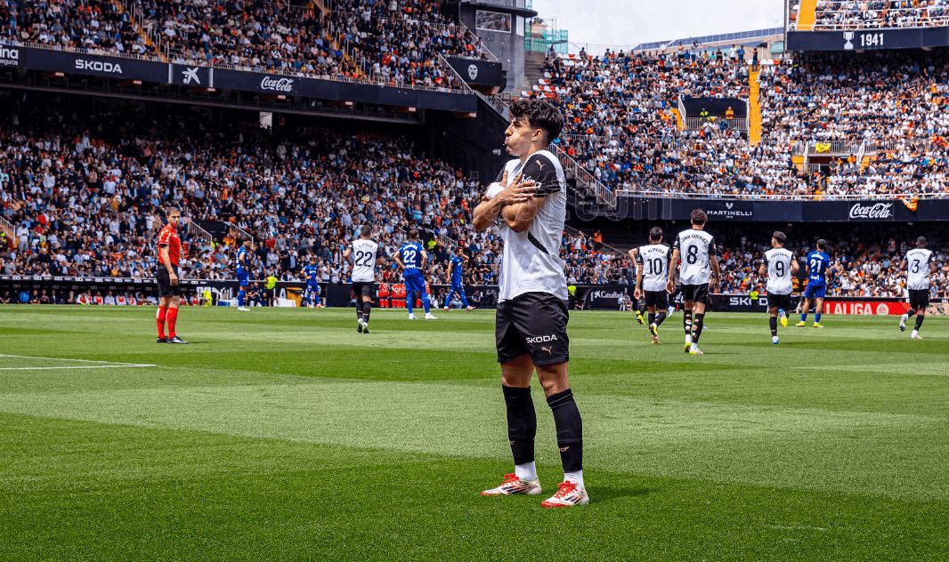  Diego López marca ante el Getafe