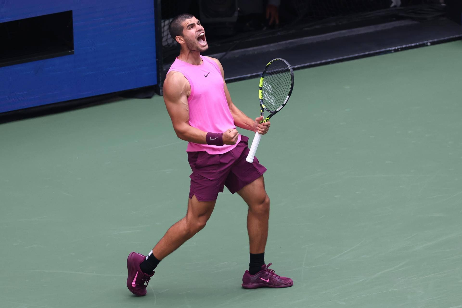  Carlos Alcaraz celebra un punto US Open (FOTO: EFE).