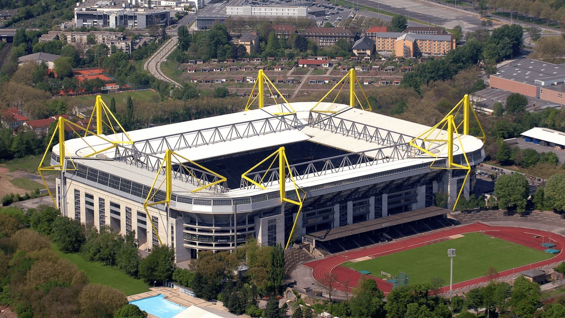 El Signal Iduna Park, estadio del Borussia Dortmund (EFE).