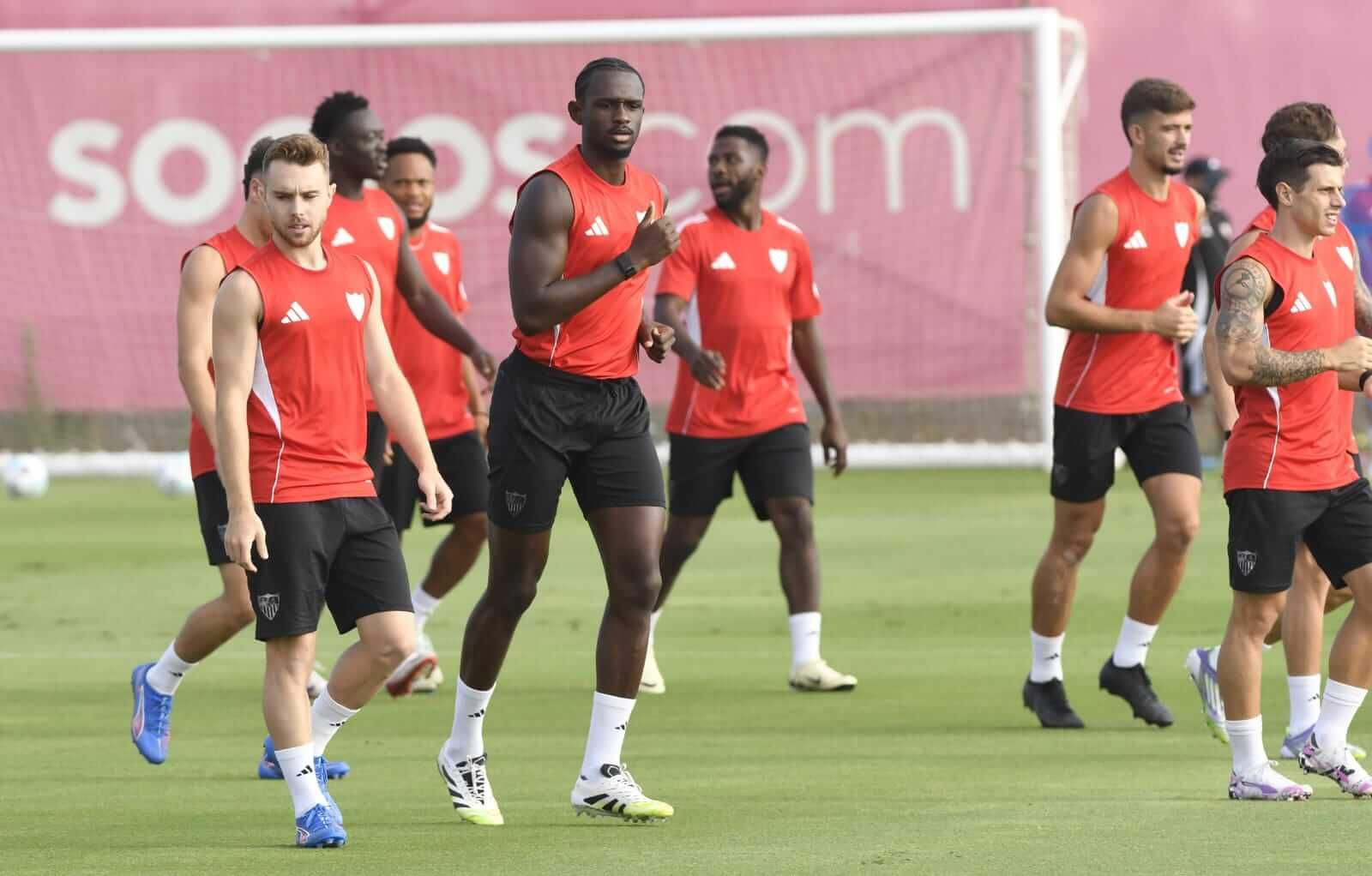  Tanguy Nianzou, en el entrenamiento de este viernes.