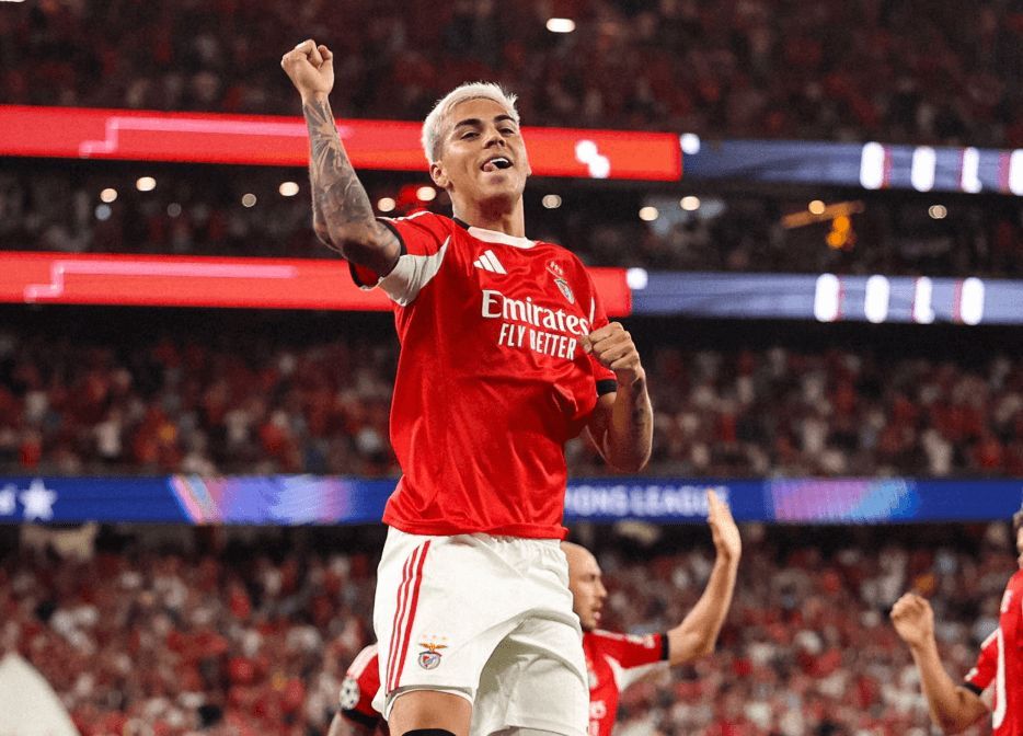 Enzo Barrenechea marca su primer gol en Champions