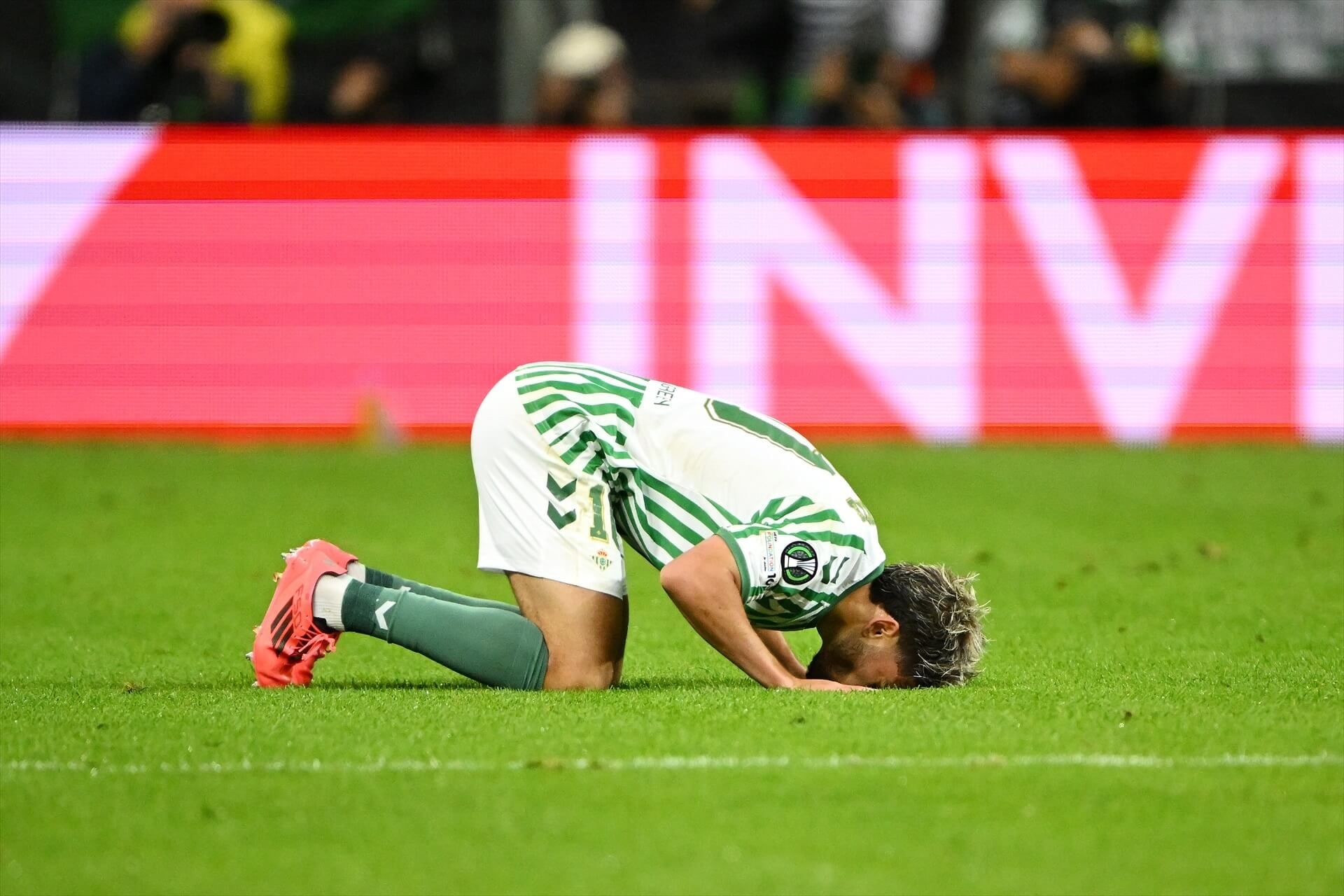 Ez Abde, en la jugada del gol al Chelsea