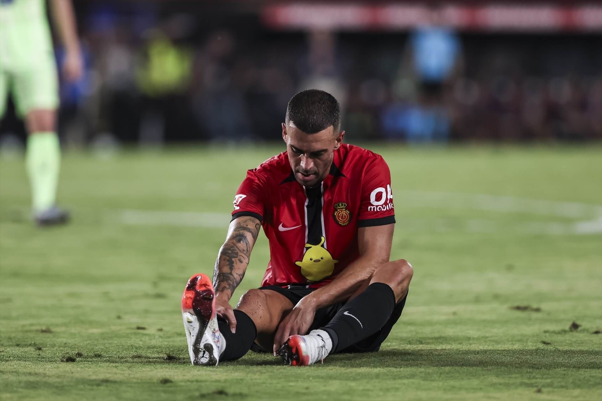  Dani Rodríguez se lamenta en un partido del Mallorca esta temporada.