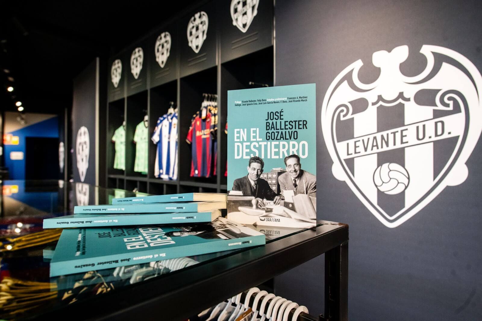  Expedición para recuperar los restos del Fundador del Levante UD