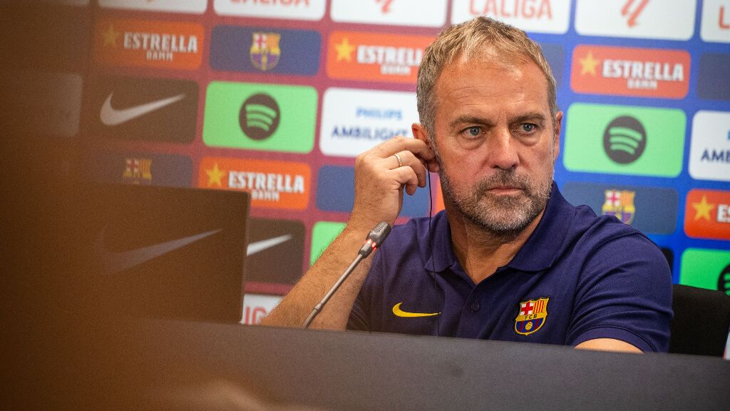  Hansi Flick, en la rueda de prensa previa al partido contra el Rayo.