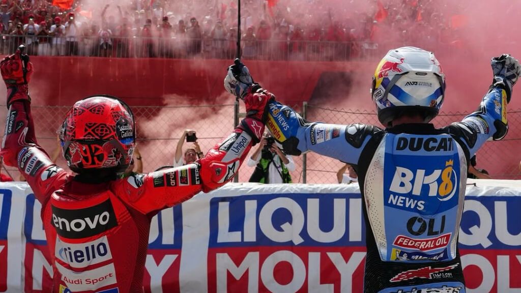  Álex y Marc Márquez, en Montmeló.