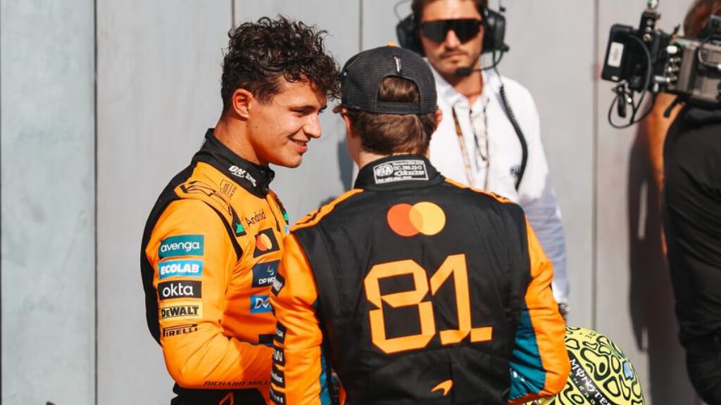  Lando Norris y Oscar Piastri, en Monza.