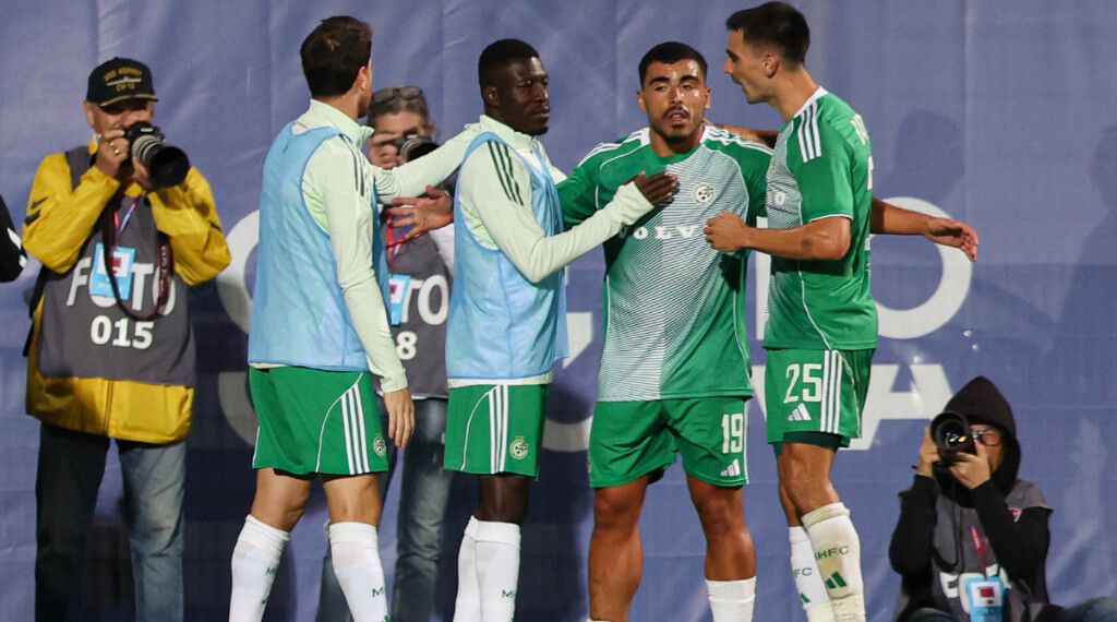  Jugadores del Maccabi Haifa, durante un partido