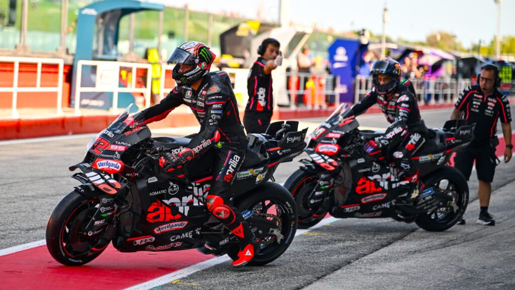  Marco Bezzecchi y Jorge Martín, en Misano.