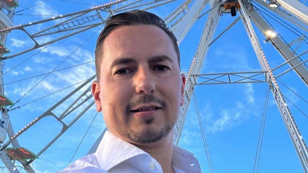  Jorge Lorenzo denuncia una estafa de 200.000 euros tras comprar una noria en Italia