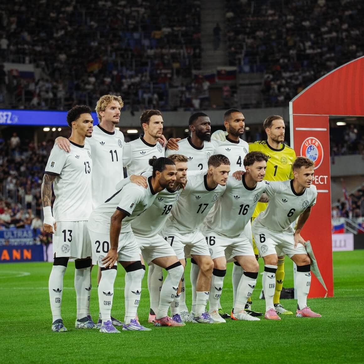 La selección alemana frente a Eslovaquia (DFB Team)