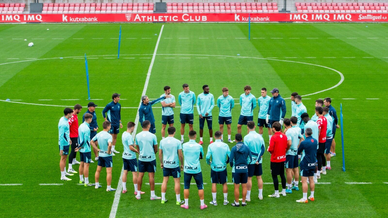 Aymeric Laporte en su primer entrenamiento.