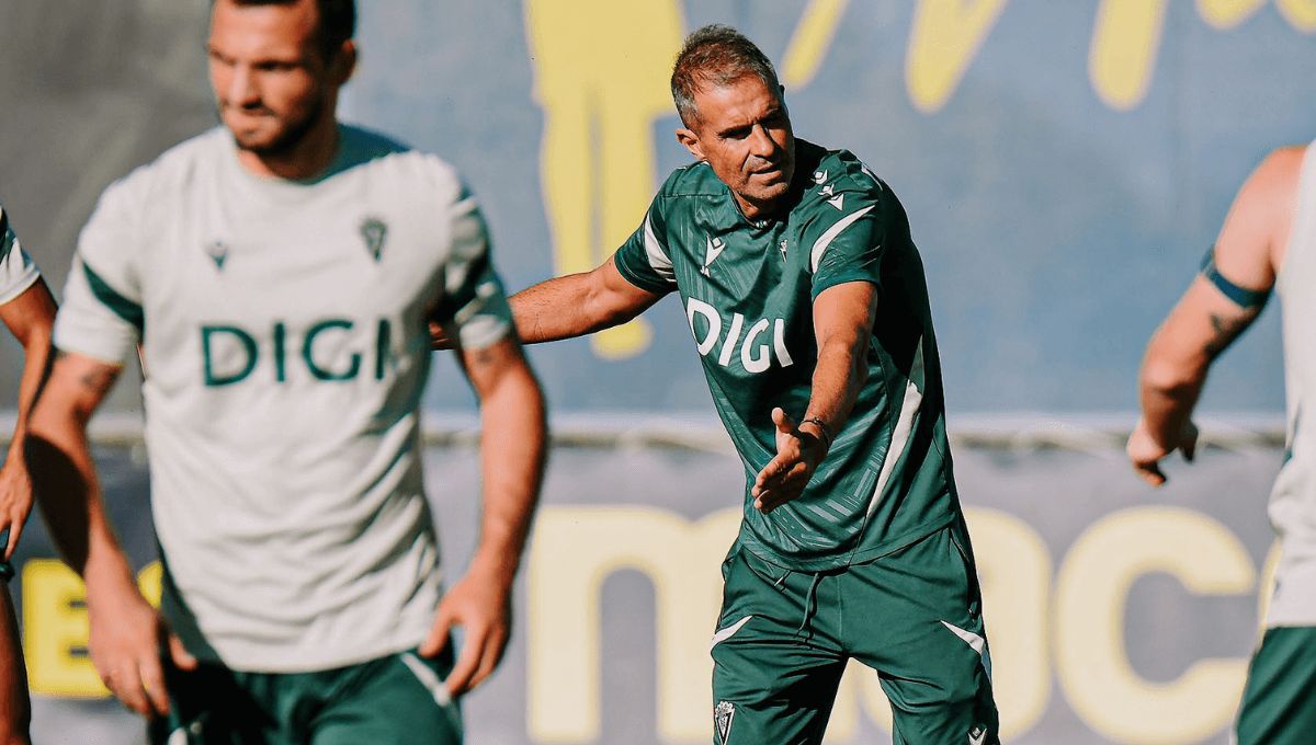 Gaizka Garitano, durante un entrenamiento.