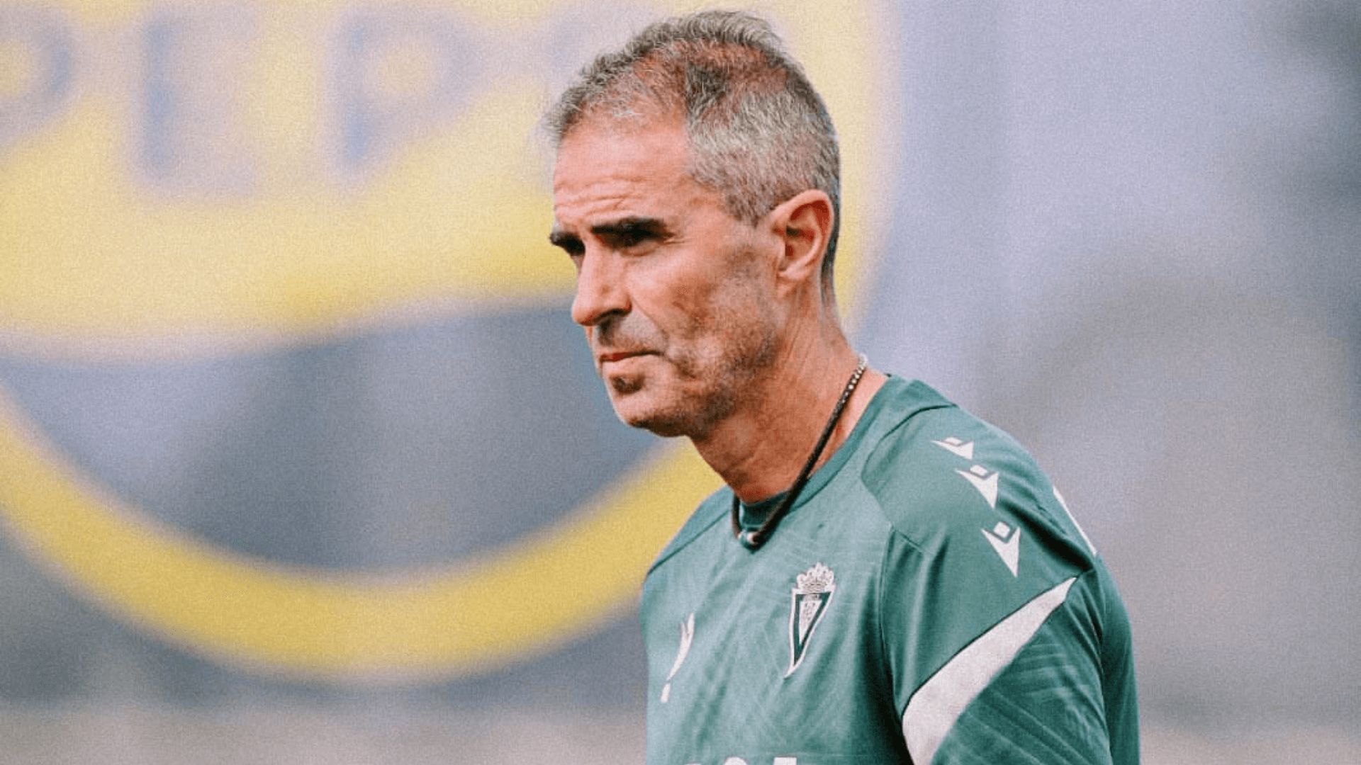 Gaizka Garitano, en un entrenamiento del Cádiz.