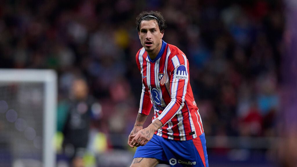  Giménez, en un partido del Atlético de Madrid (Cordon Press)