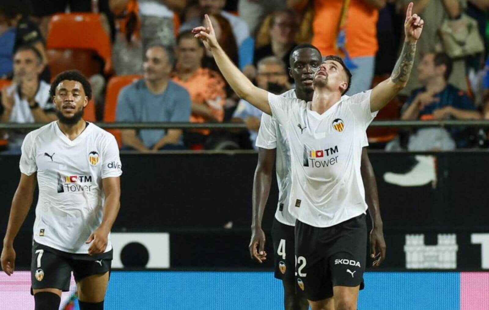 Gol de Baptiste Santamaría