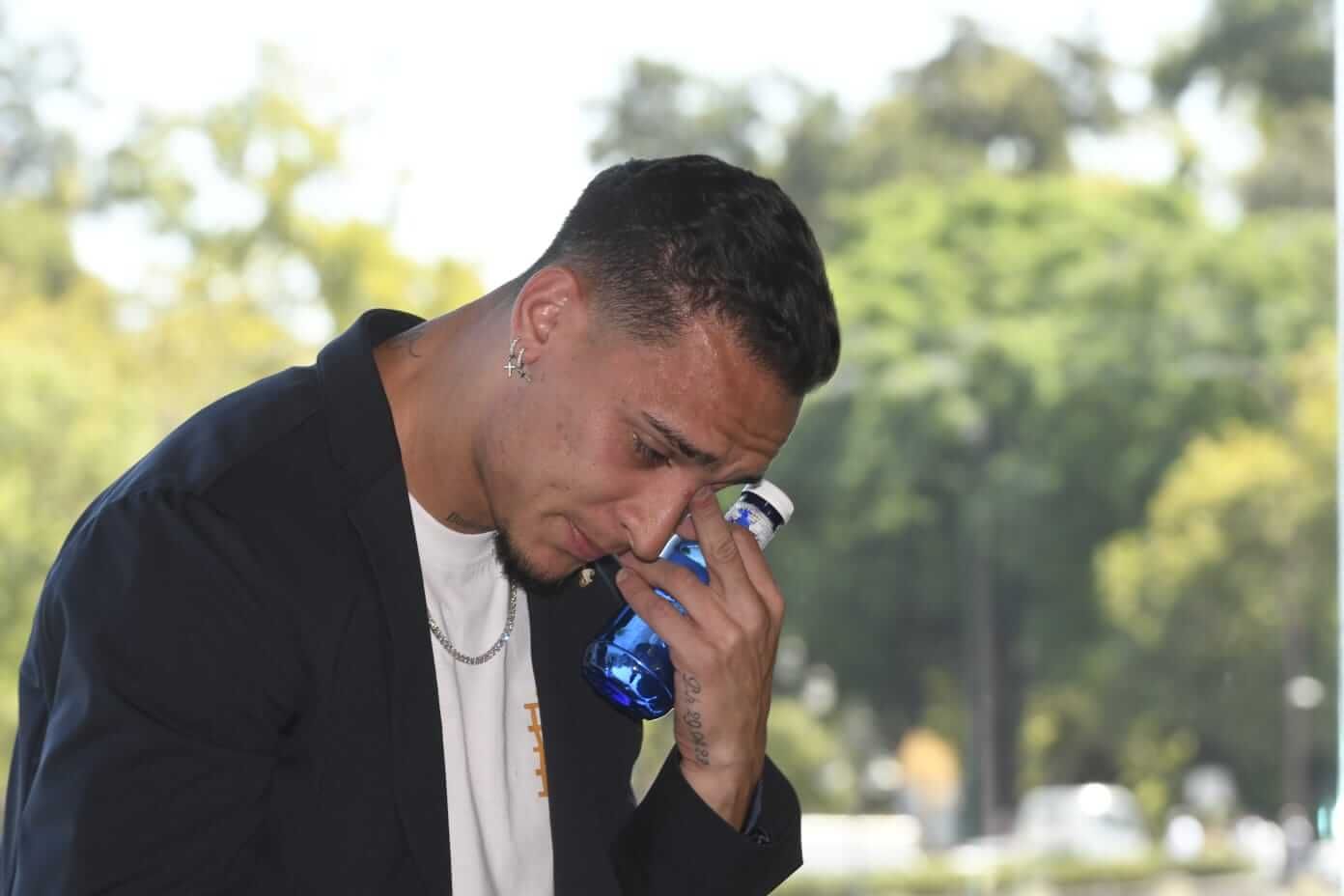  Las lágrimas de Antony en su presentación.