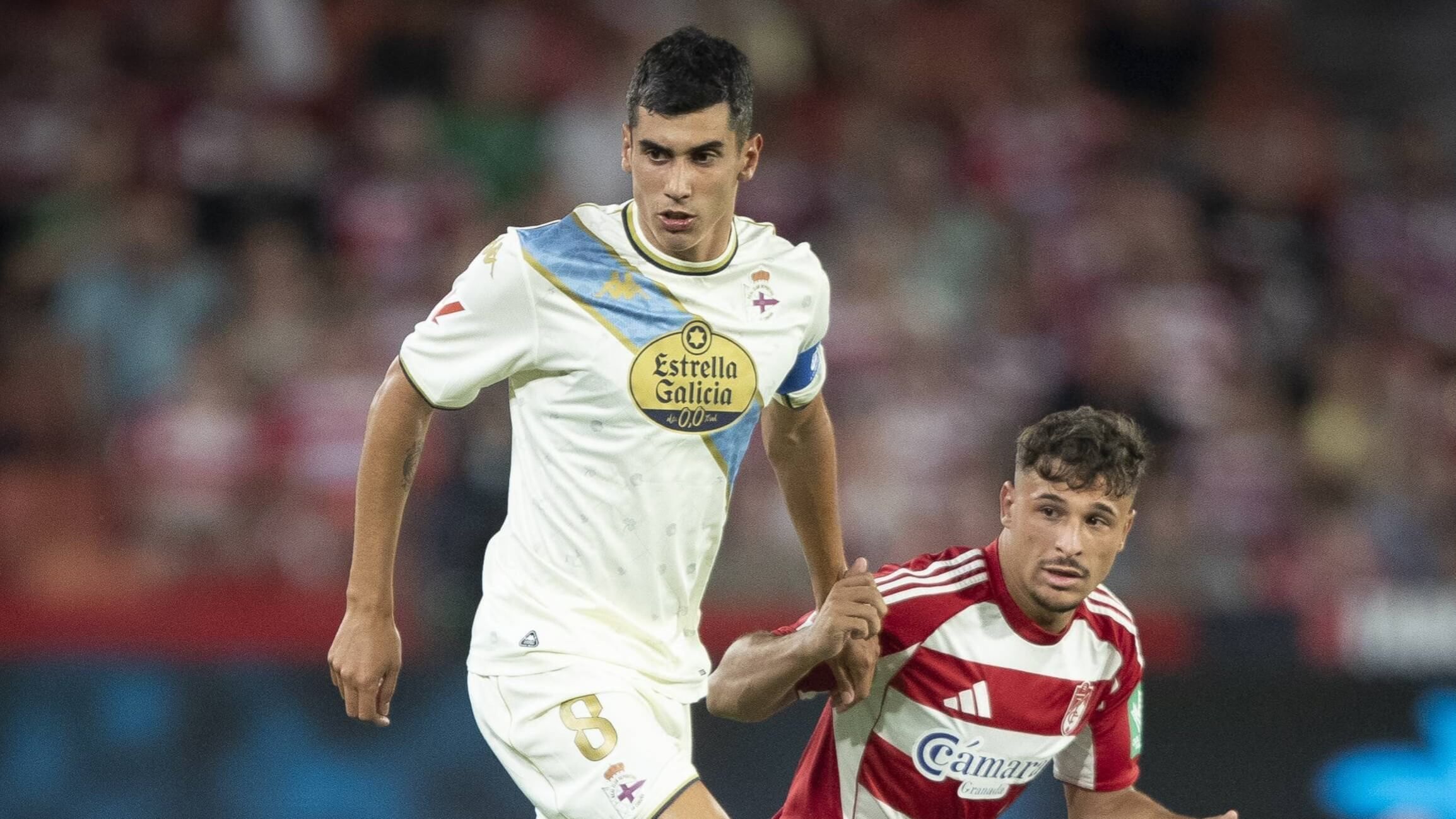 Diego Villares, en el Granada - Deportivo.