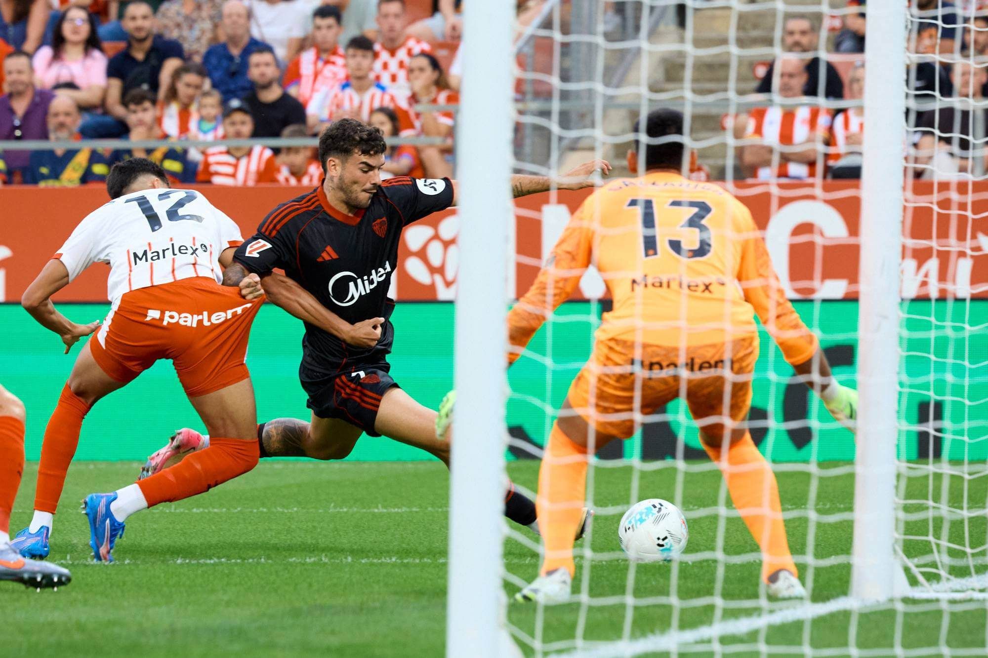  Isaac Romero, contra el Girona